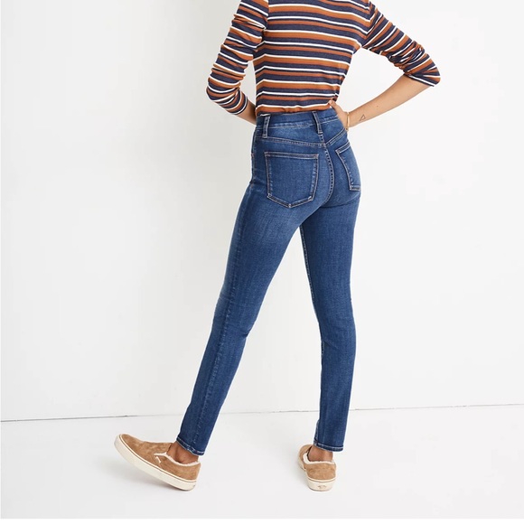 Madewell 10" High-Rise Skinny Jeans in Tarren Wash: THERMOLITE® Edition - Picture 2 of 2